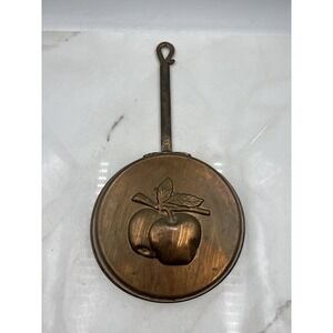 Vintage Copper Wall Hanging Skillet Pan Apples Relief Hammered Handle Kitchen